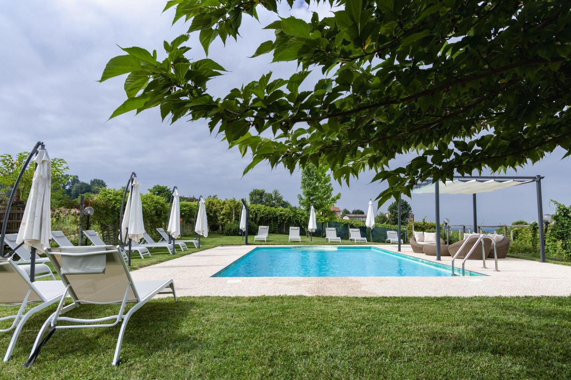 La Cantinella Country House La Morra Εξωτερικό φωτογραφία