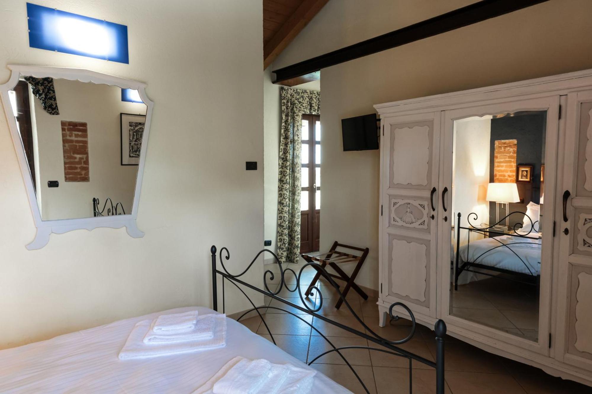 La Cantinella Country House La Morra Εξωτερικό φωτογραφία